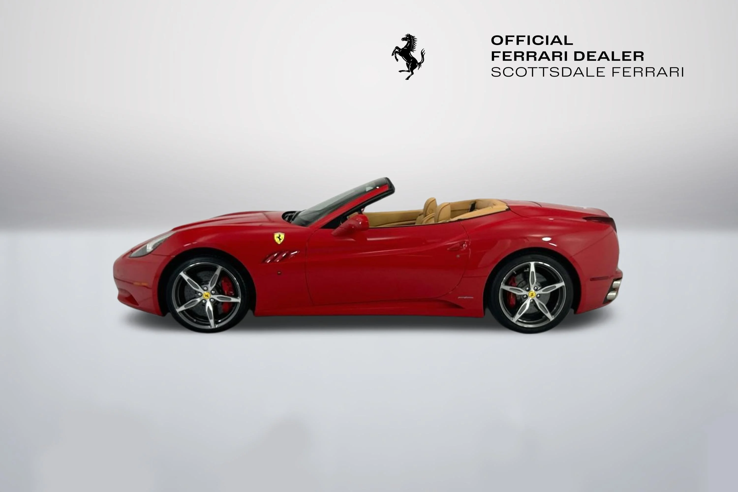 Used 2014 Rosso Corsa Ferrari Base image 8