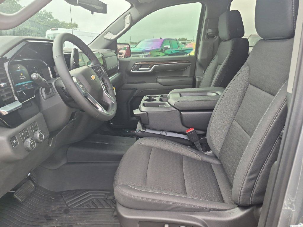 New 2026 Sterling Gray Metallic Chevrolet LT image 19