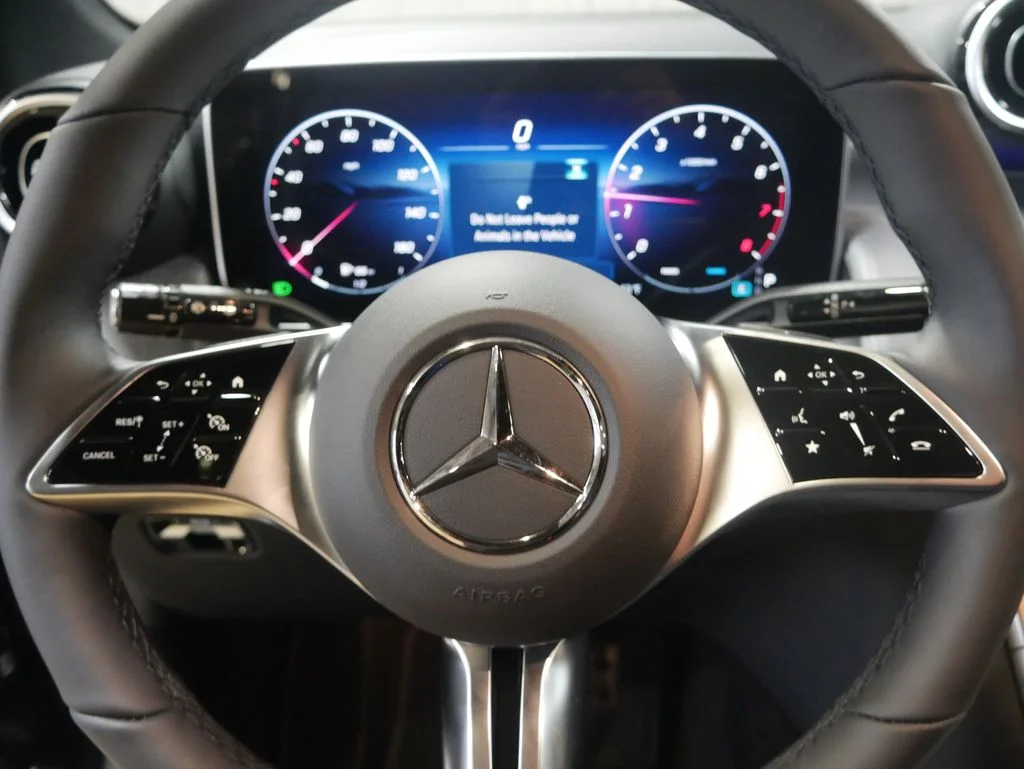 New 2026 Black Mercedes-Benz GLC 300 image 80