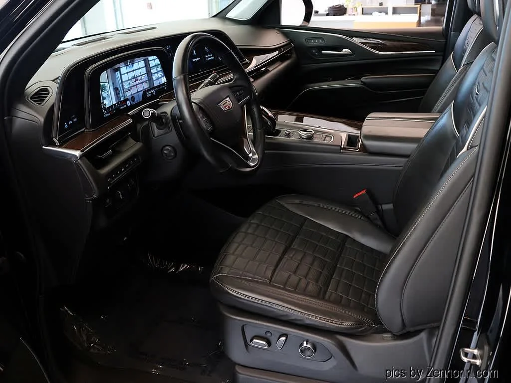 Used 2021 BLACK RAVEN Cadillac Sport Platinum image 10