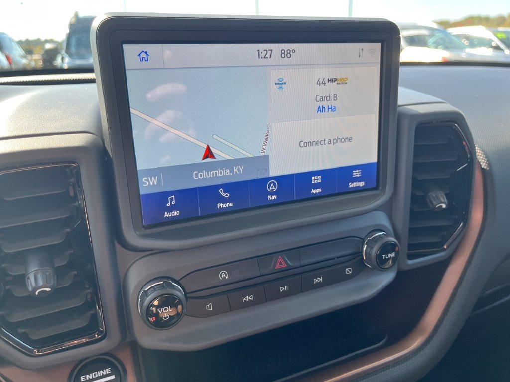 Used 2023 Blue Ford Outer Banks image 18
