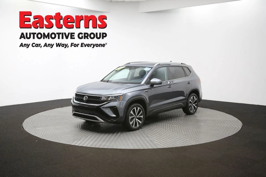 Used 2023 Gray Volkswagen 1.5T SE image 55