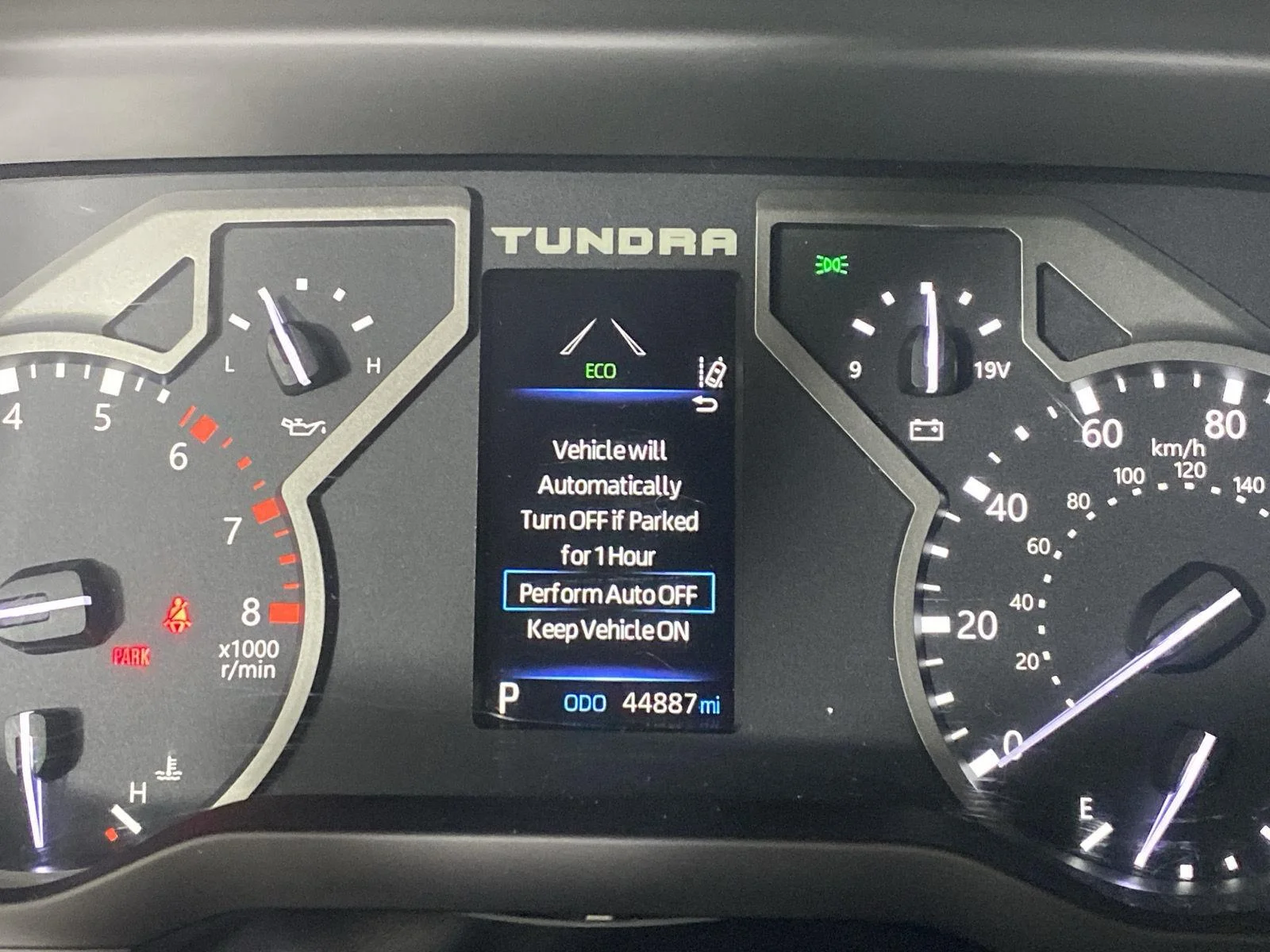Used 2022 White Toyota SR5 image 23