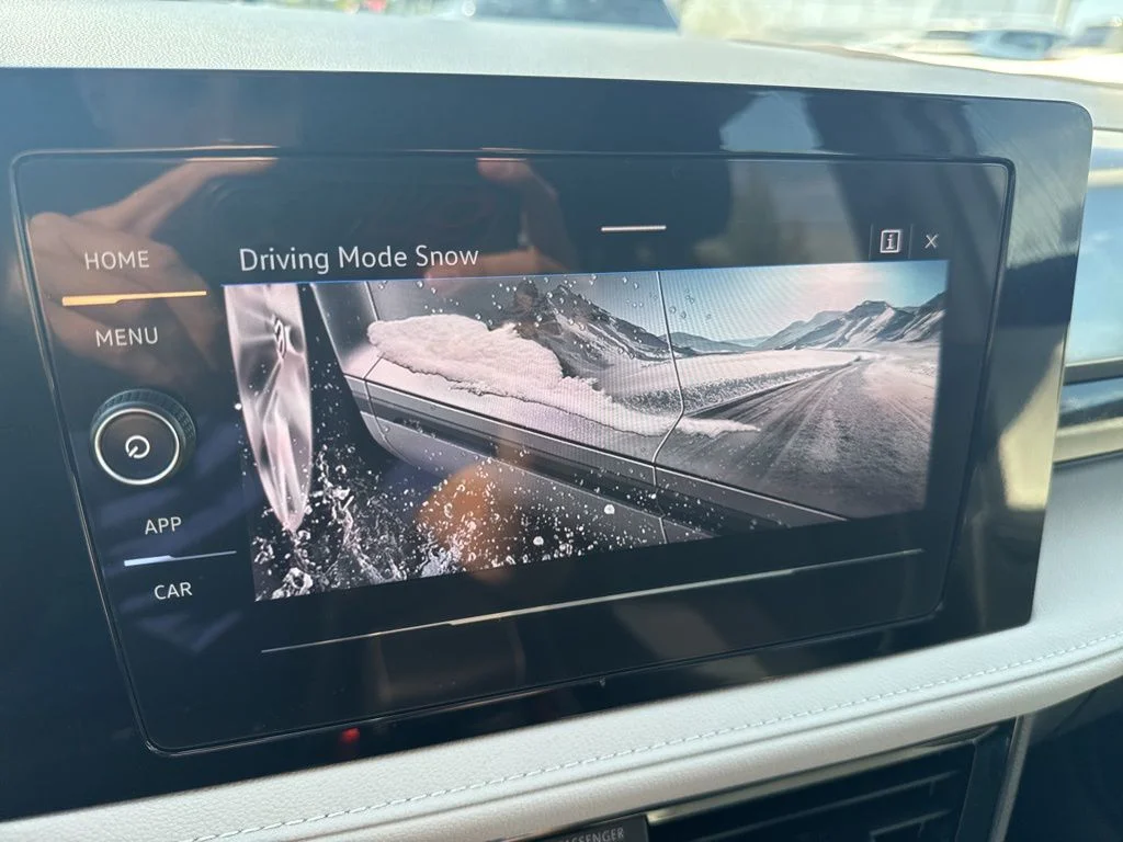 2025 Volkswagen Taos S - Photo 46