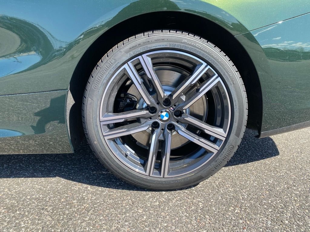 New 2026 San Remo Green Metallic BMW 840i image 5