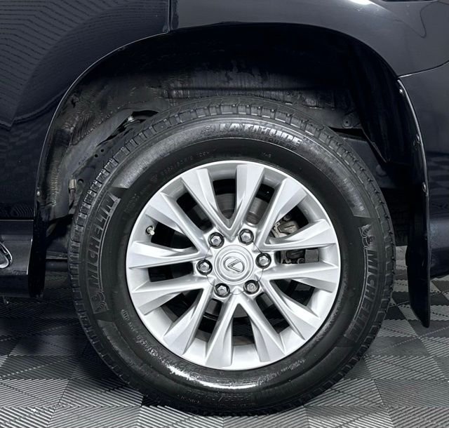 2019 Lexus GX Base - Photo 12