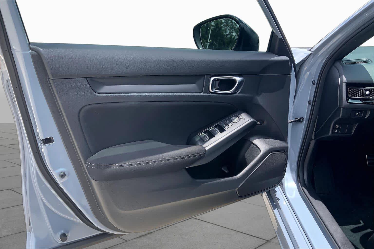 Used 2022 Sonic Gray Pearl Honda Sport image 21