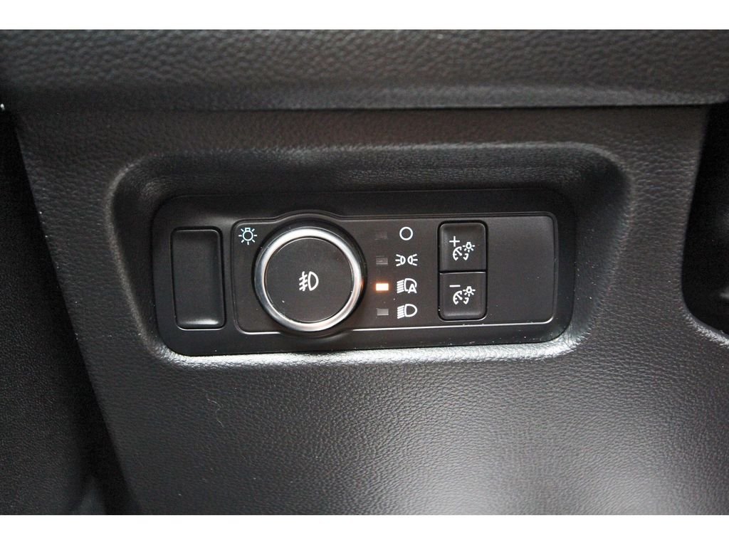 Used 2025 Gray Ford XL image 20