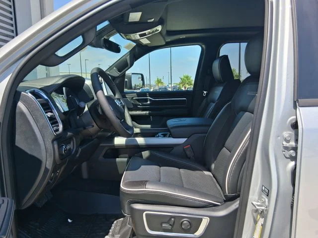New 2026 Silver Zynith Exterior Paint RAM Laramie image 20