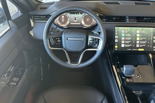 New 2026 Fuji White Land Rover SE image 13
