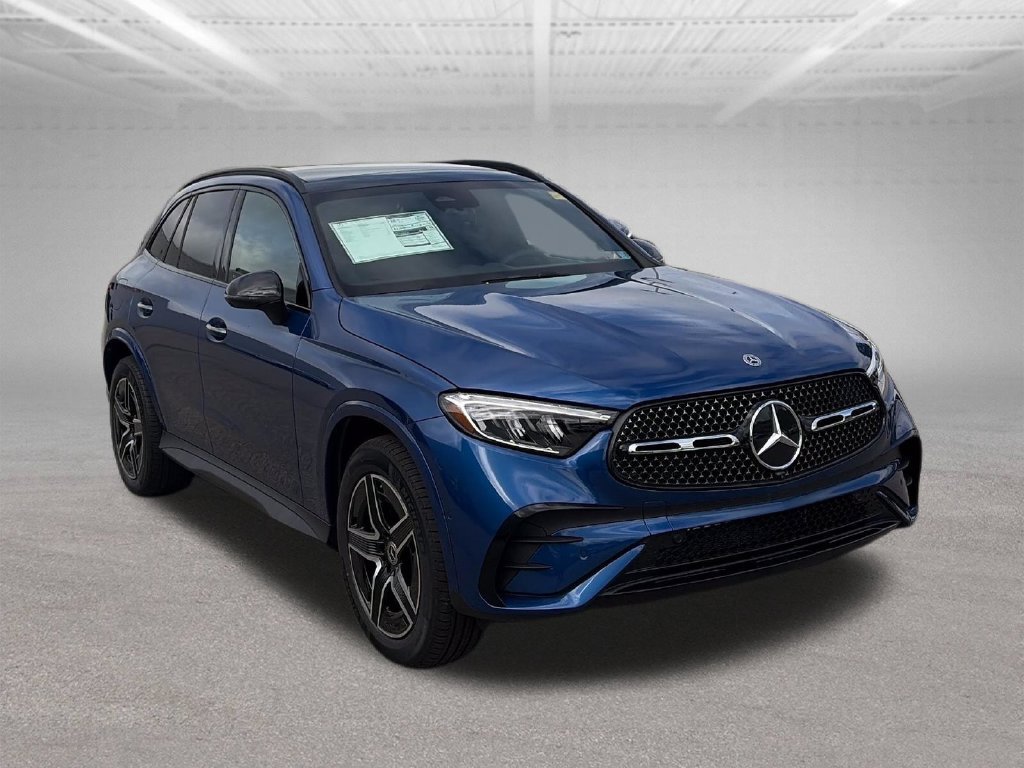 New 2027 Starling Blue Metallic Mercedes-Benz GLC 300 image 7