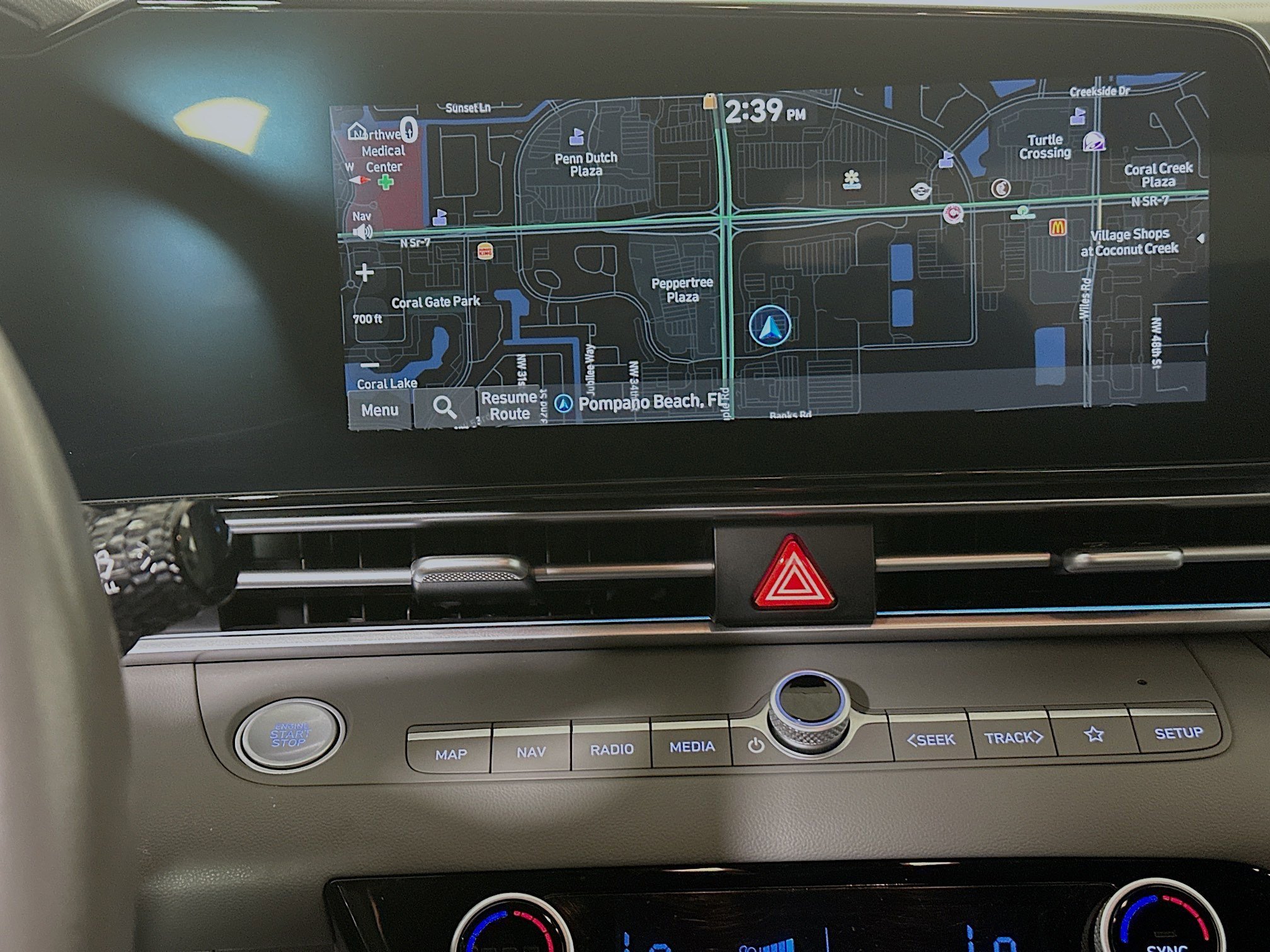 Used 2025 Abyss Black Hyundai SEL Convenience image 24