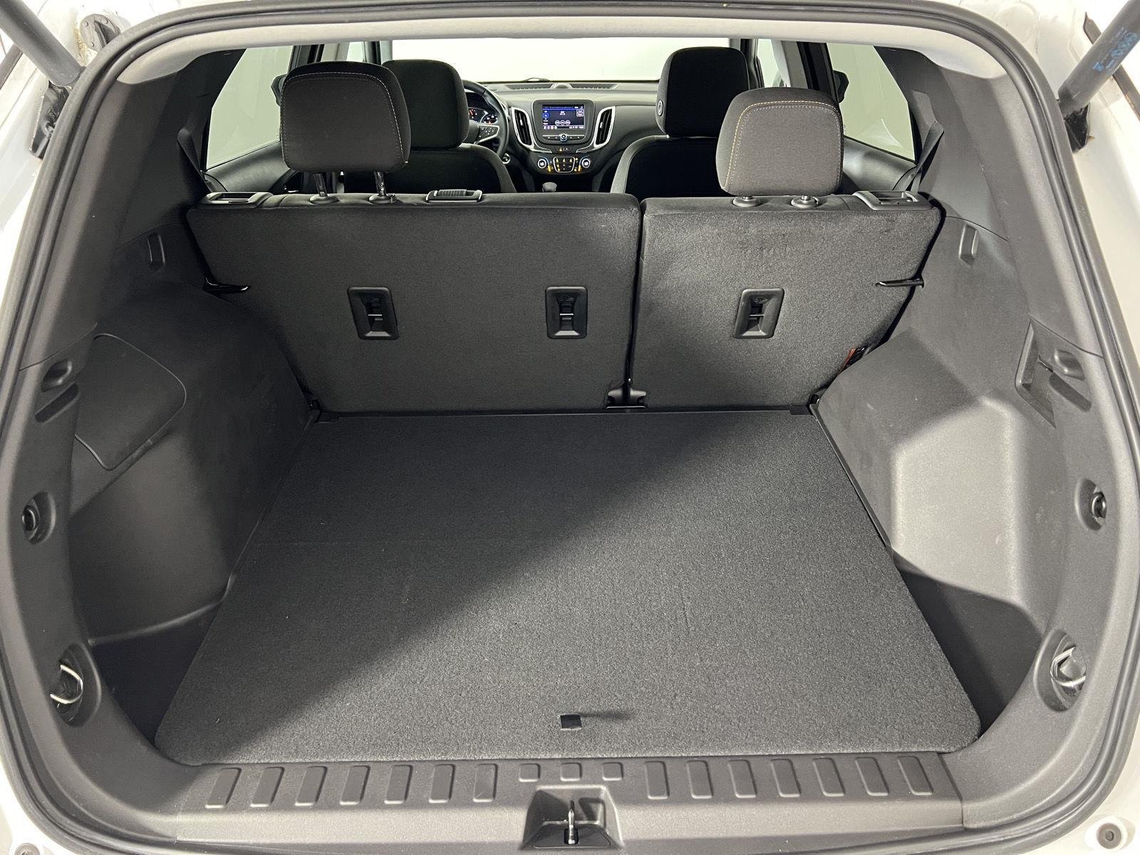 Used 2024 Summit White Chevrolet LT image 20