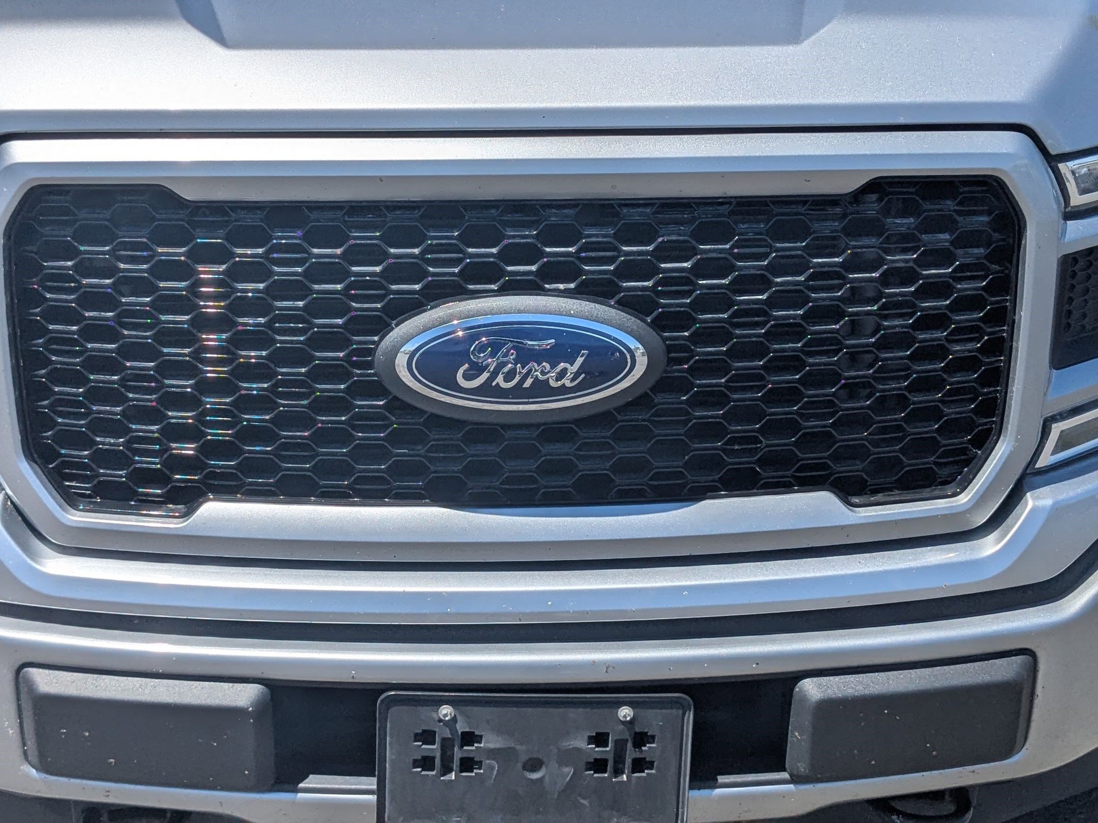 Used 2020 Iconic Silver Metallic Ford XL image 10
