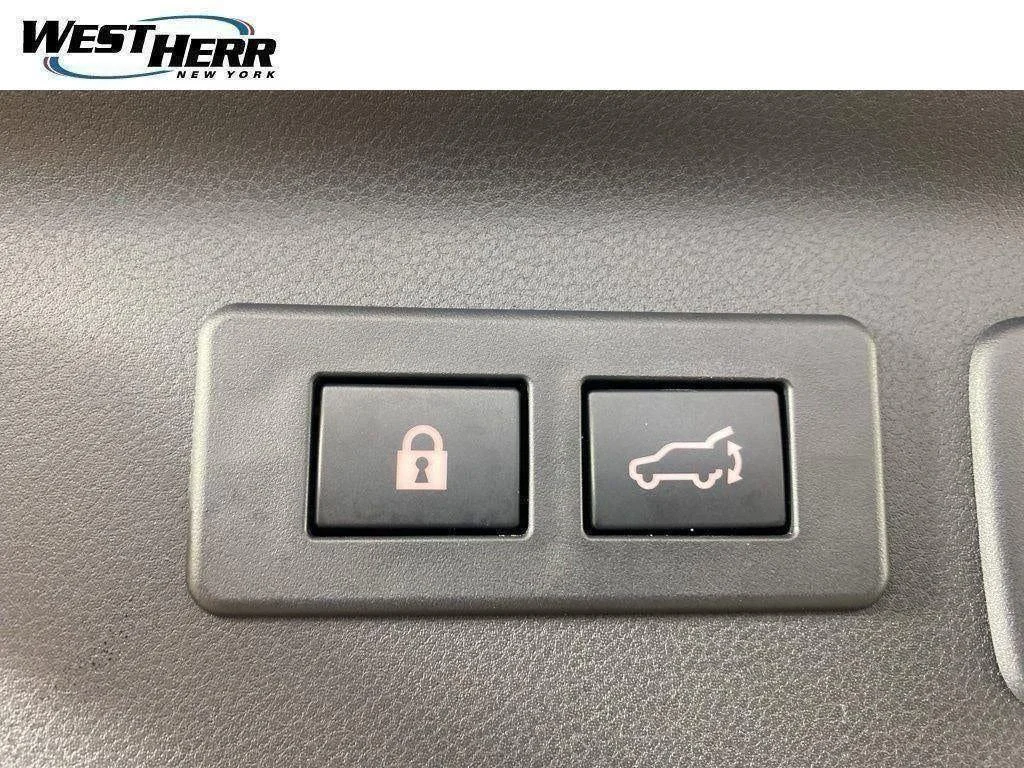 Used 2025 Magnetite Gray Metallic Subaru Premium image 17