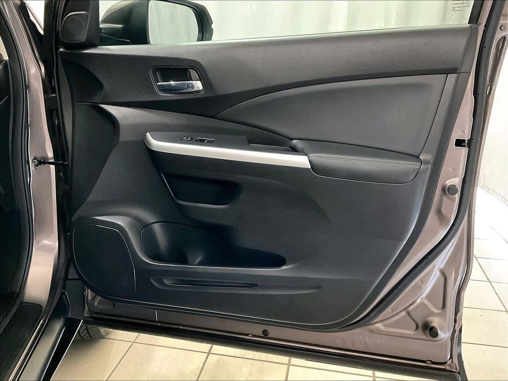 Used 2015 Urban Titanium Metallic Honda Touring image 12