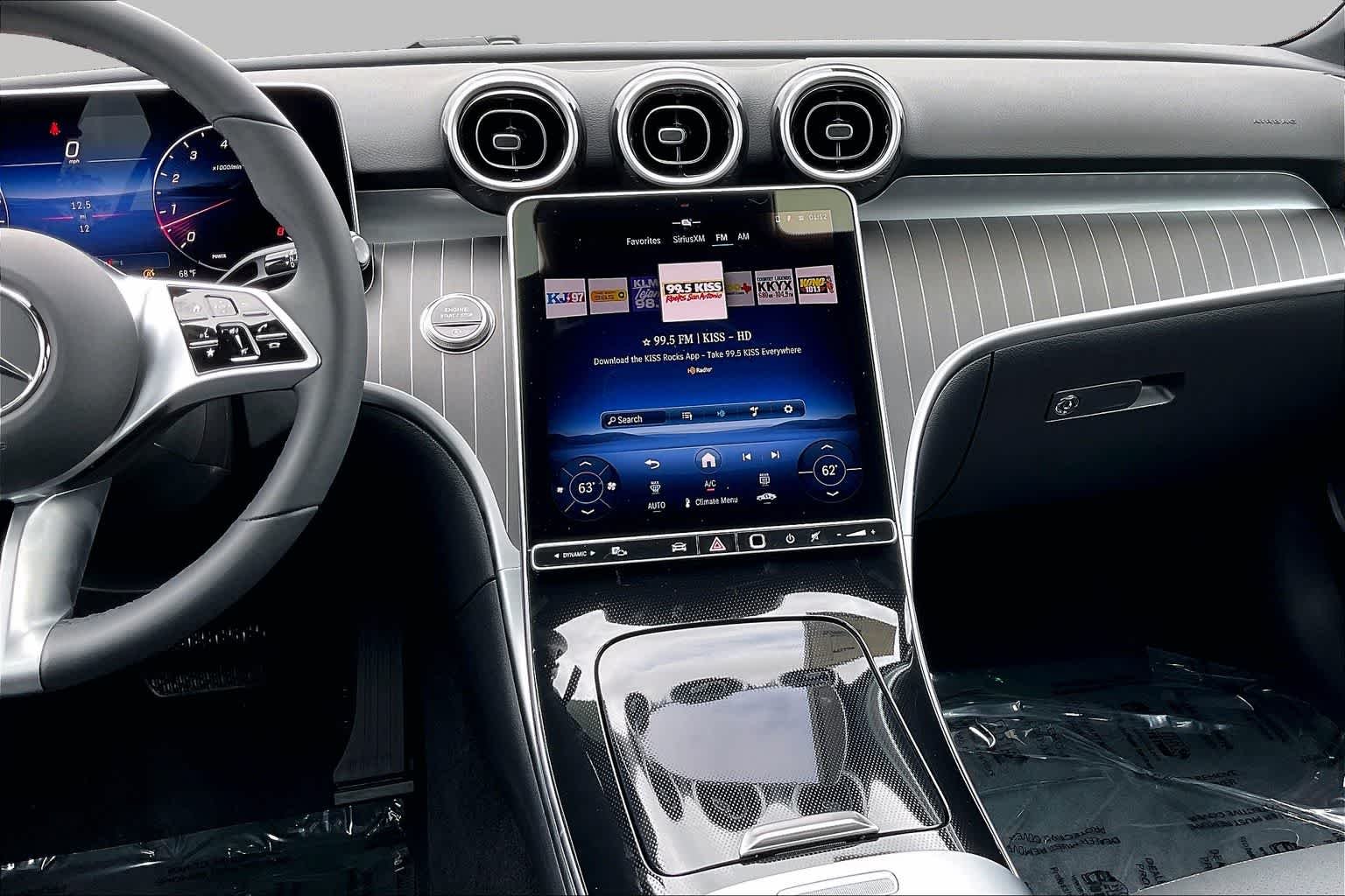 New 2026 Selenite Grey Metallic Mercedes-Benz C 300 image 8