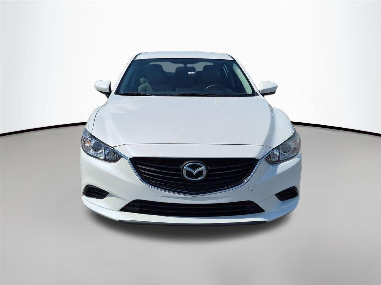 Used 2016 Snowflake White Pearl Mica Mazda i Touring image 2