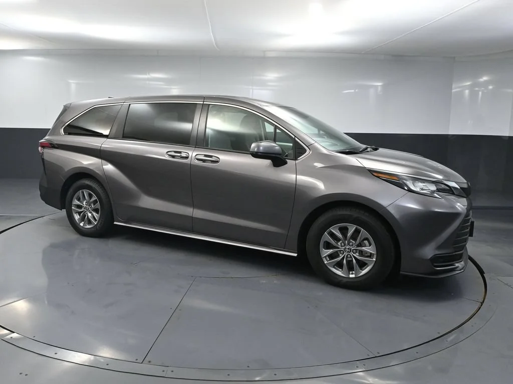 2022 Toyota Sienna