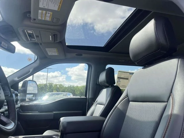 New 2026 Oxford White Ford Lariat image 15