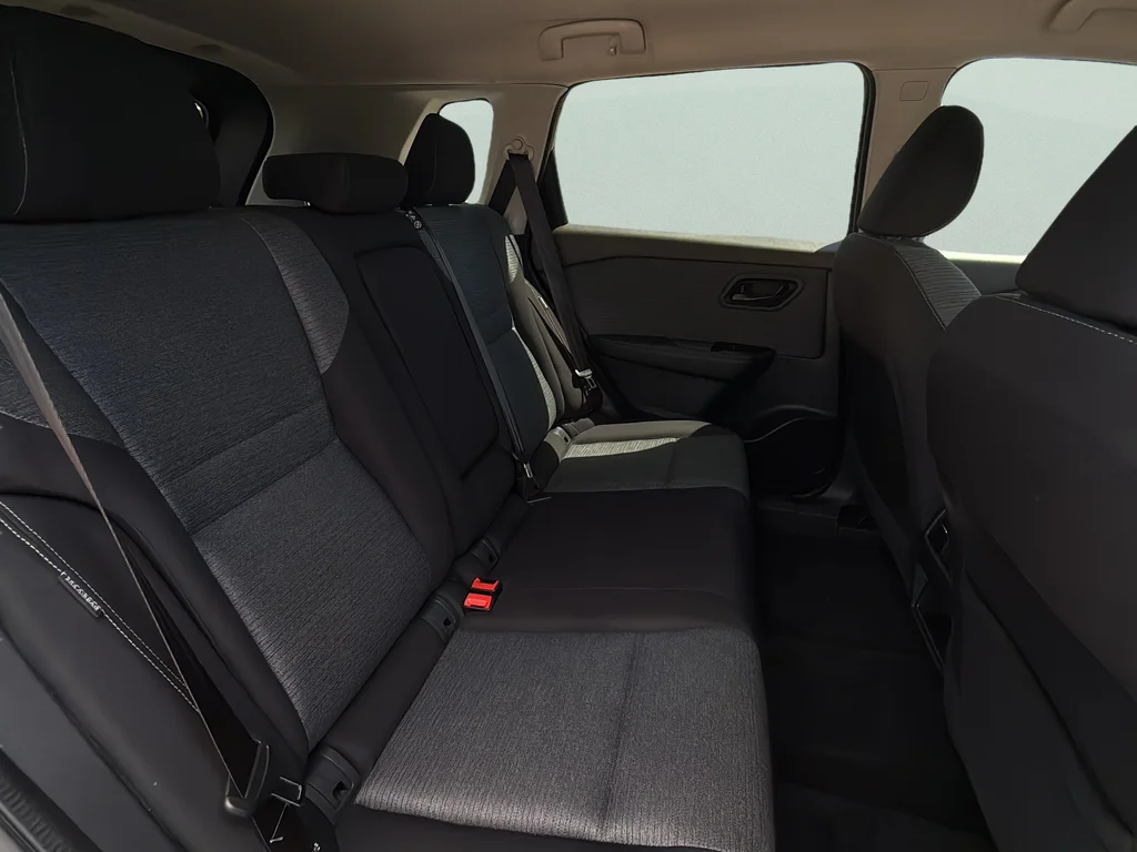 Used 2021 Super Black Nissan S image 18