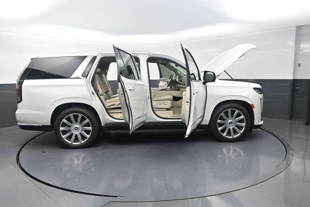 Used 2021 White Cadillac Premium Luxury Platinum image 39
