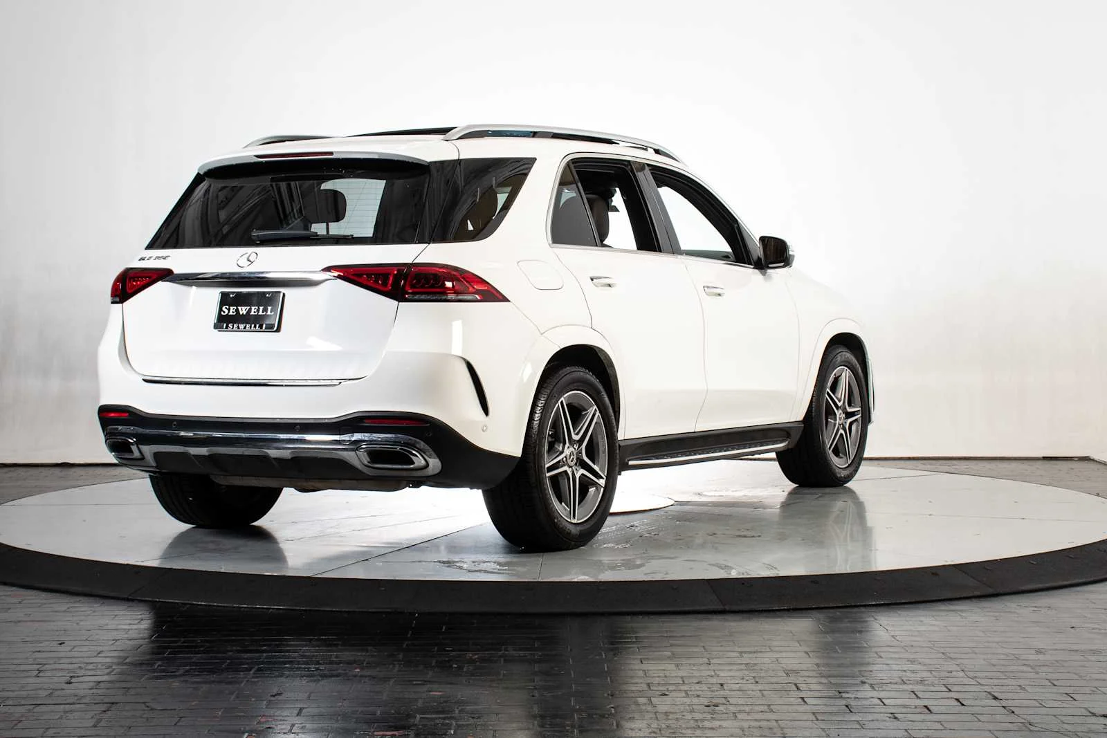 Used 2022 Polar White Mercedes-Benz GLE 350 image 6