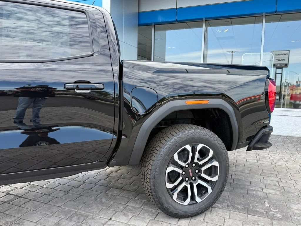 New 2026 Onyx Black GMC AT4 image 6