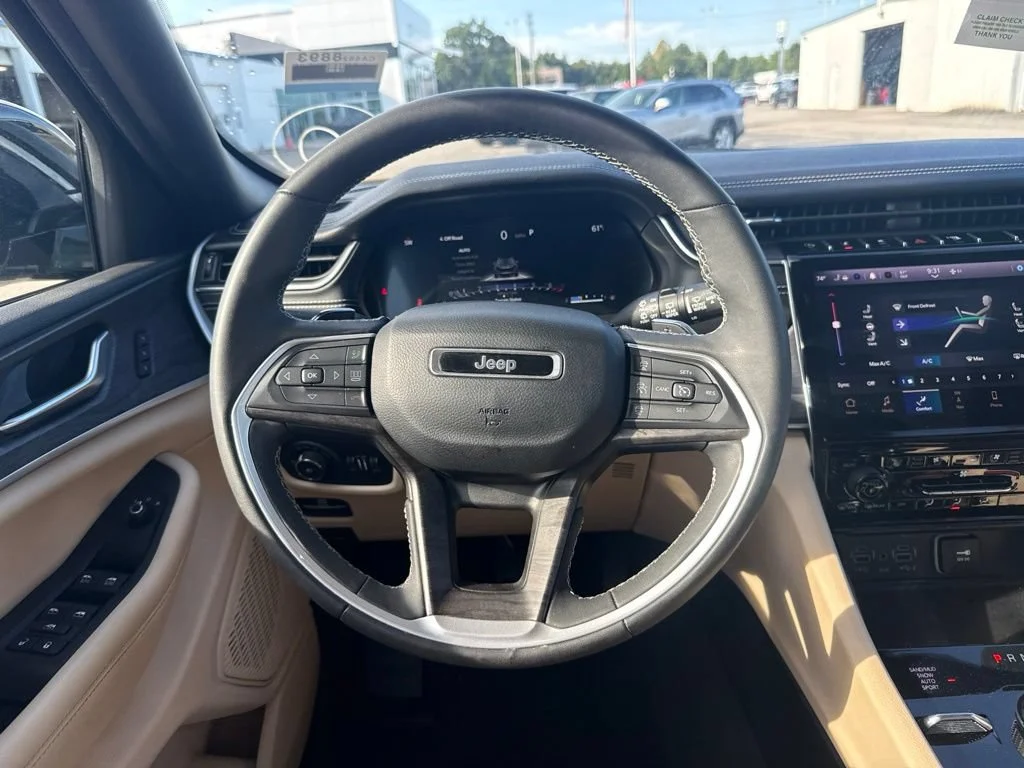 Used 2023 Black Jeep Limited image 11
