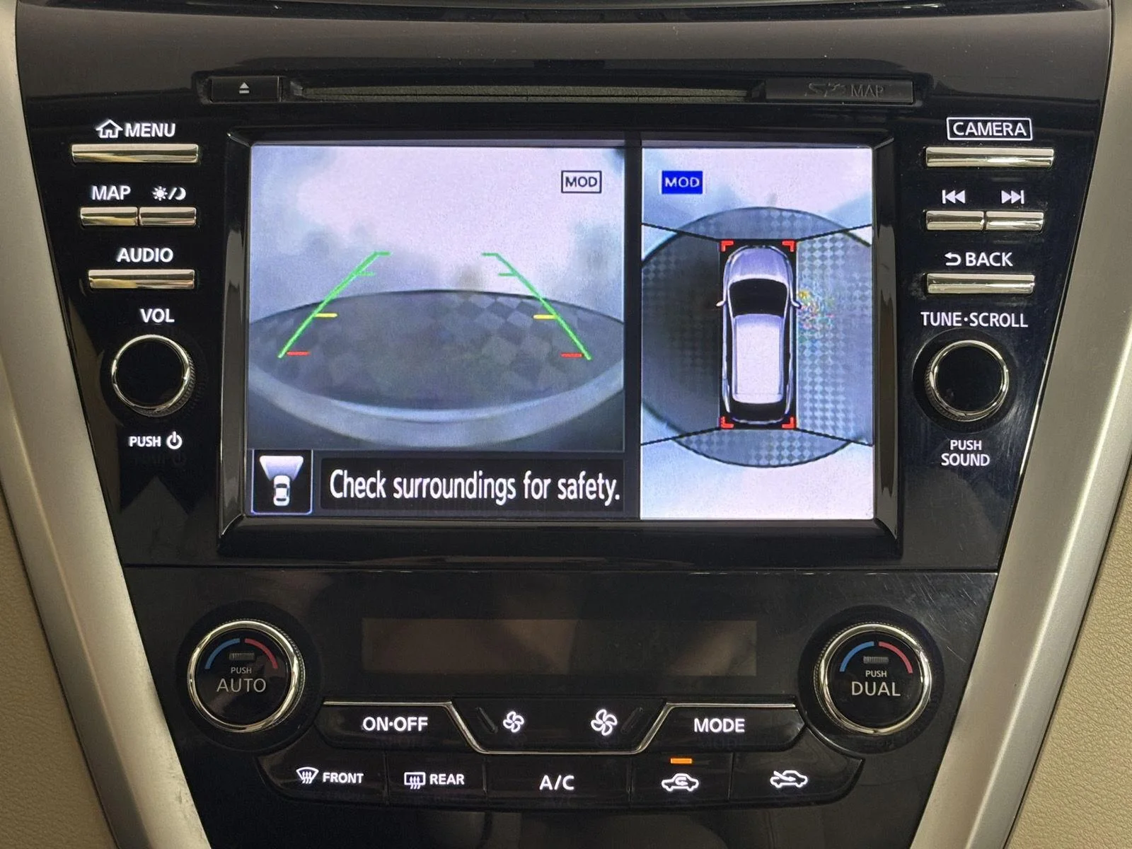 Used 2017 Pacific Sunset Metallic Nissan Platinum image 43