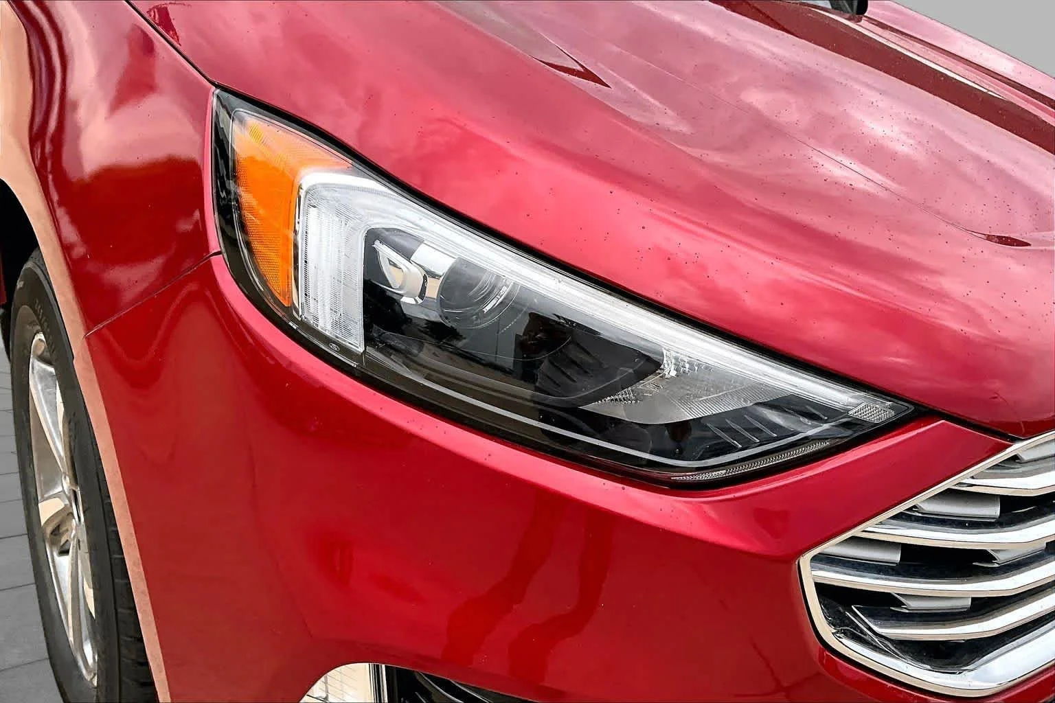 Used 2022 Rapid Red Metallic Tinted Clearcoat Ford SEL image 24