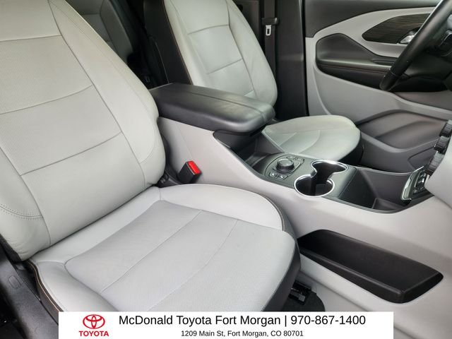 Used 2018 Gray GMC SLT image 14
