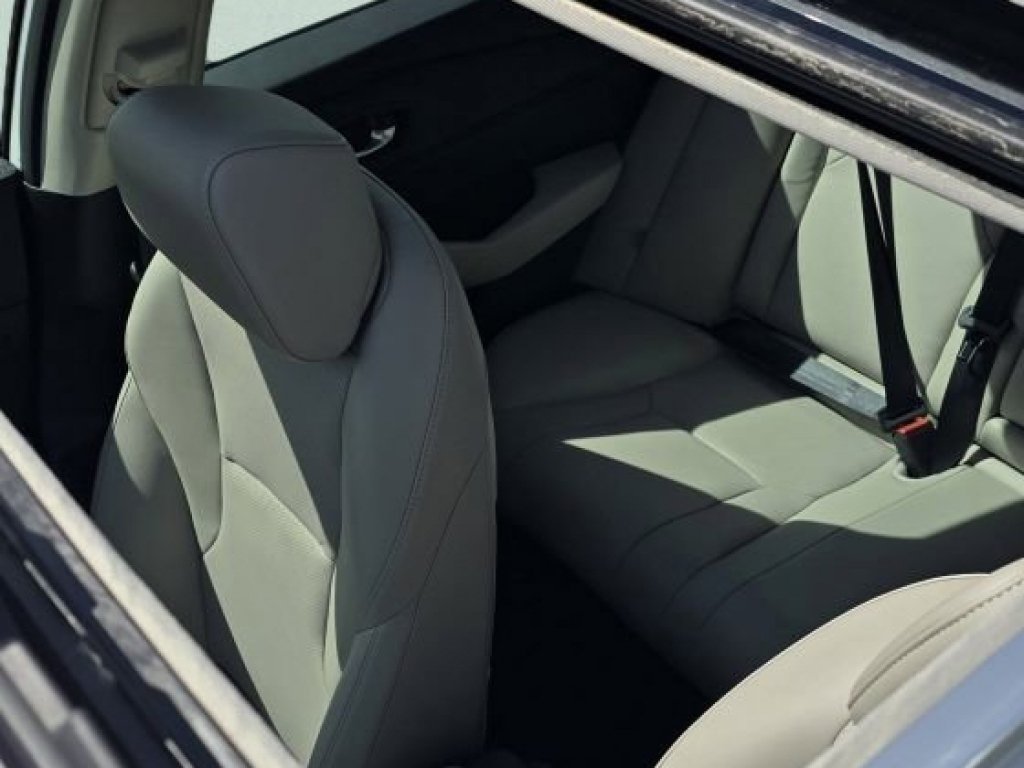 New 2026 Urban Gray Pearl Honda Touring image 14