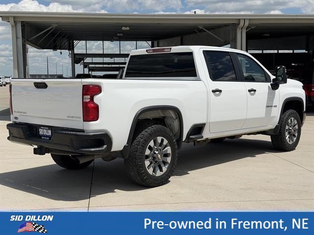 Used 2025 Summit White Chevrolet Custom image 12