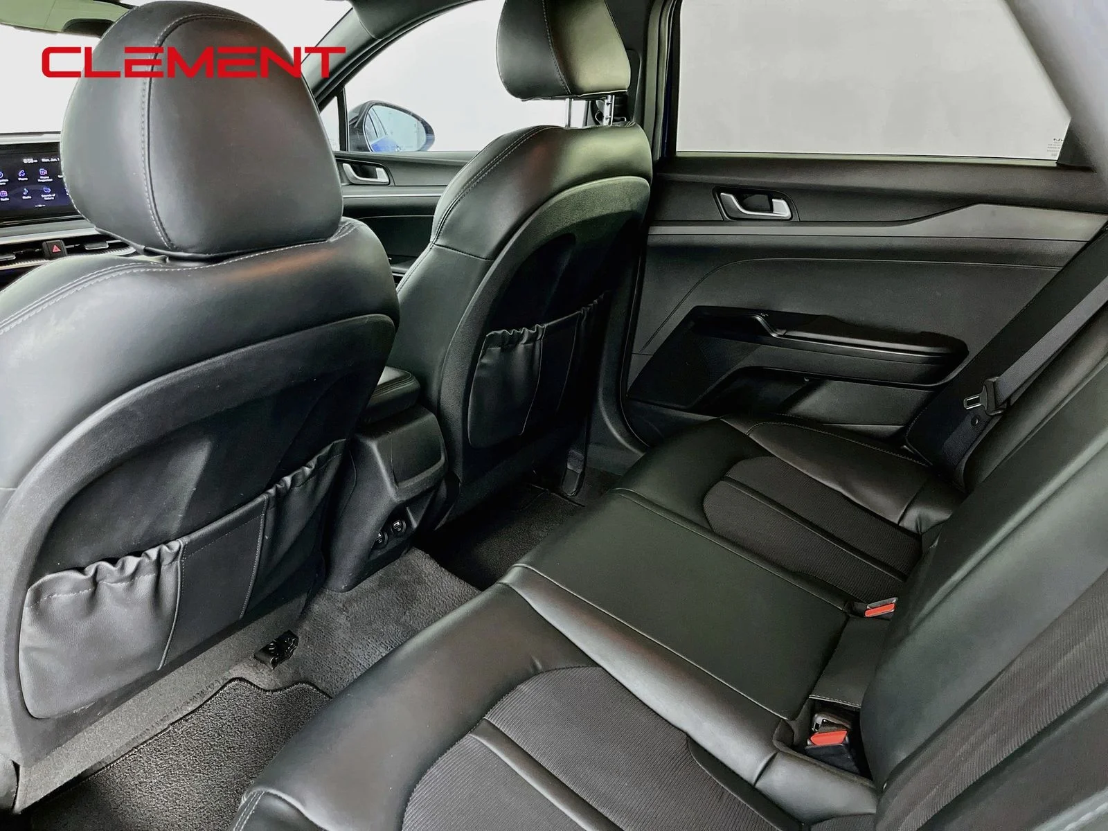 Used 2022 Blue Kia GT-Line image 31