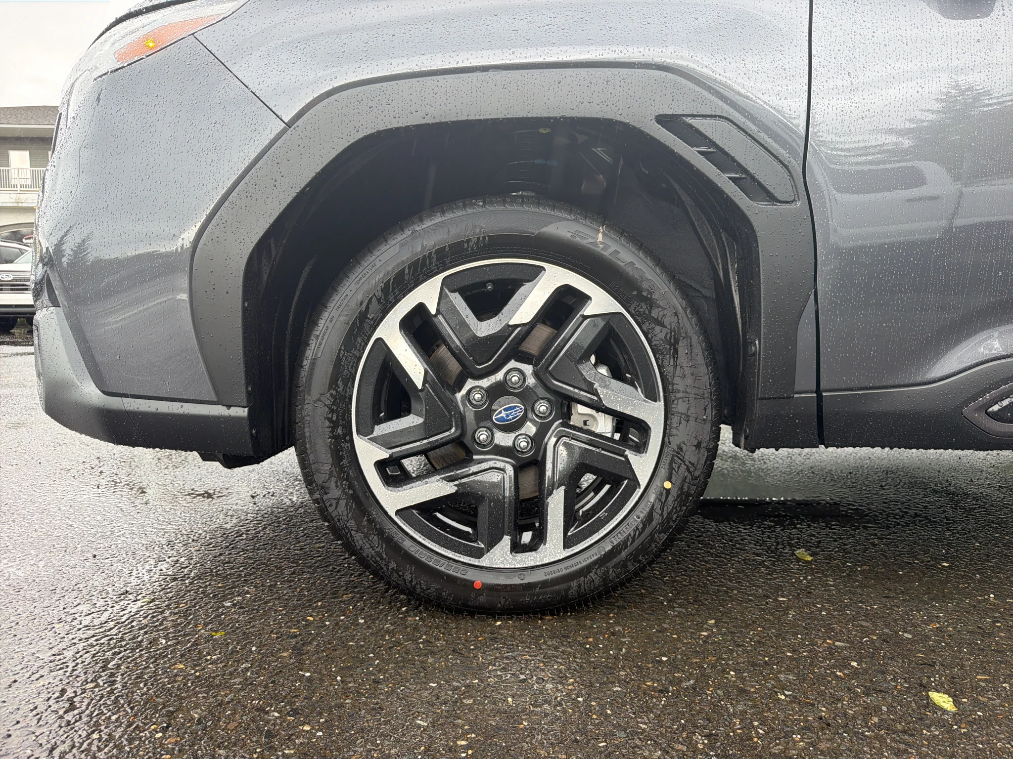 New 2026 MAGNETITE GRAY METALLIC Subaru Limited image 9