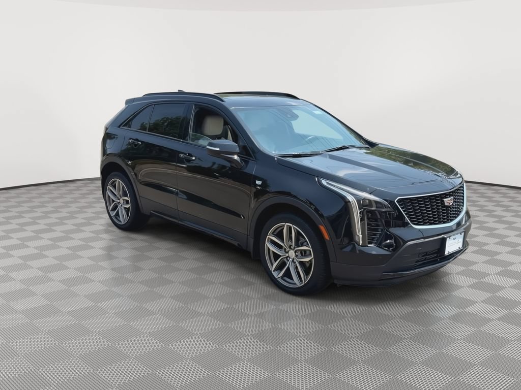 Used 2022 Stellar Black Metallic Cadillac Sport image 3