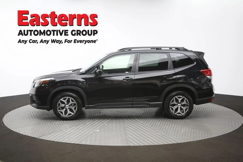 Used 2022 Black Subaru Premium image 63