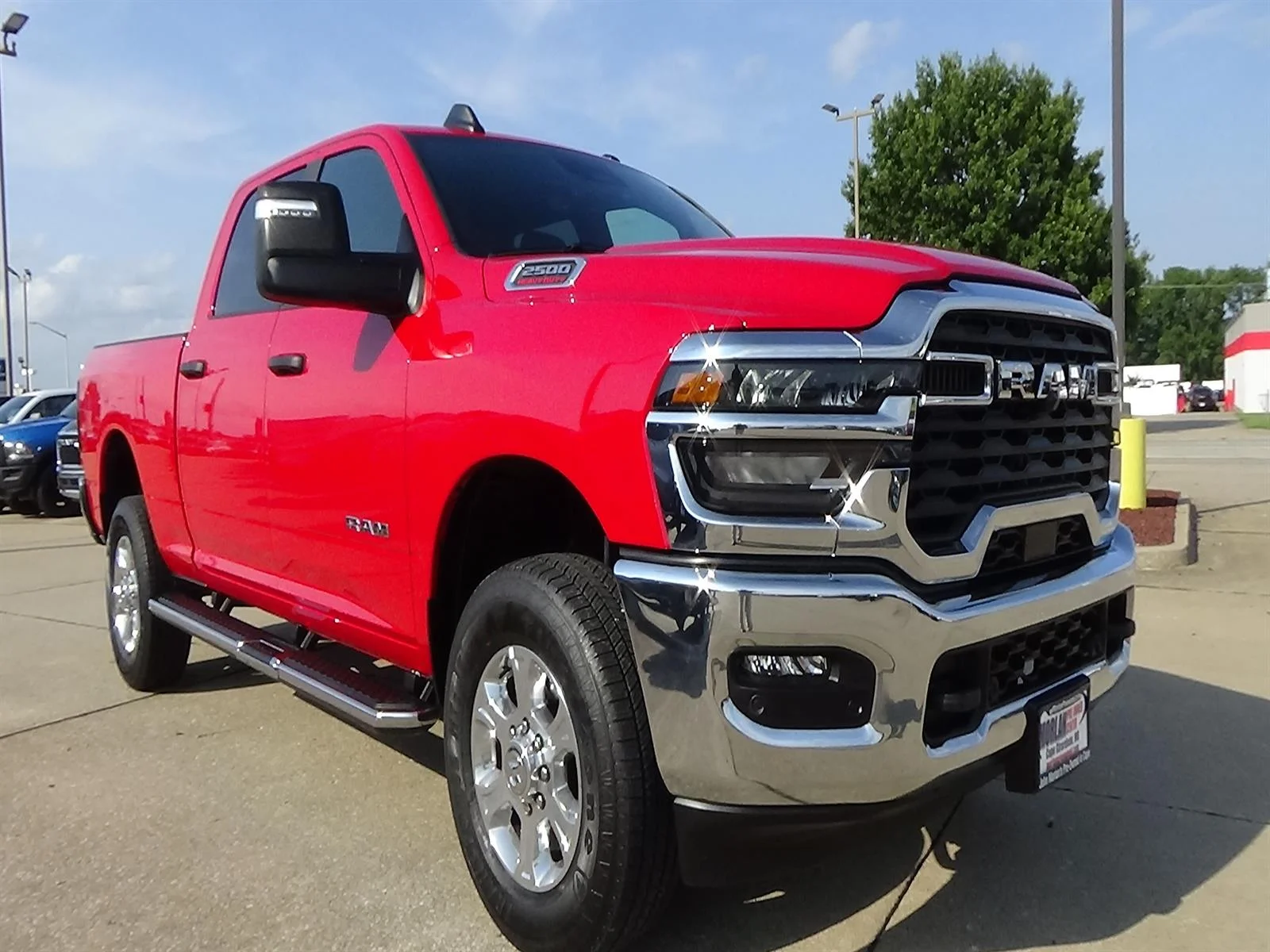Certified Used 2026 Flame Red Clear Coat (pr4) RAM Big Horn image 4