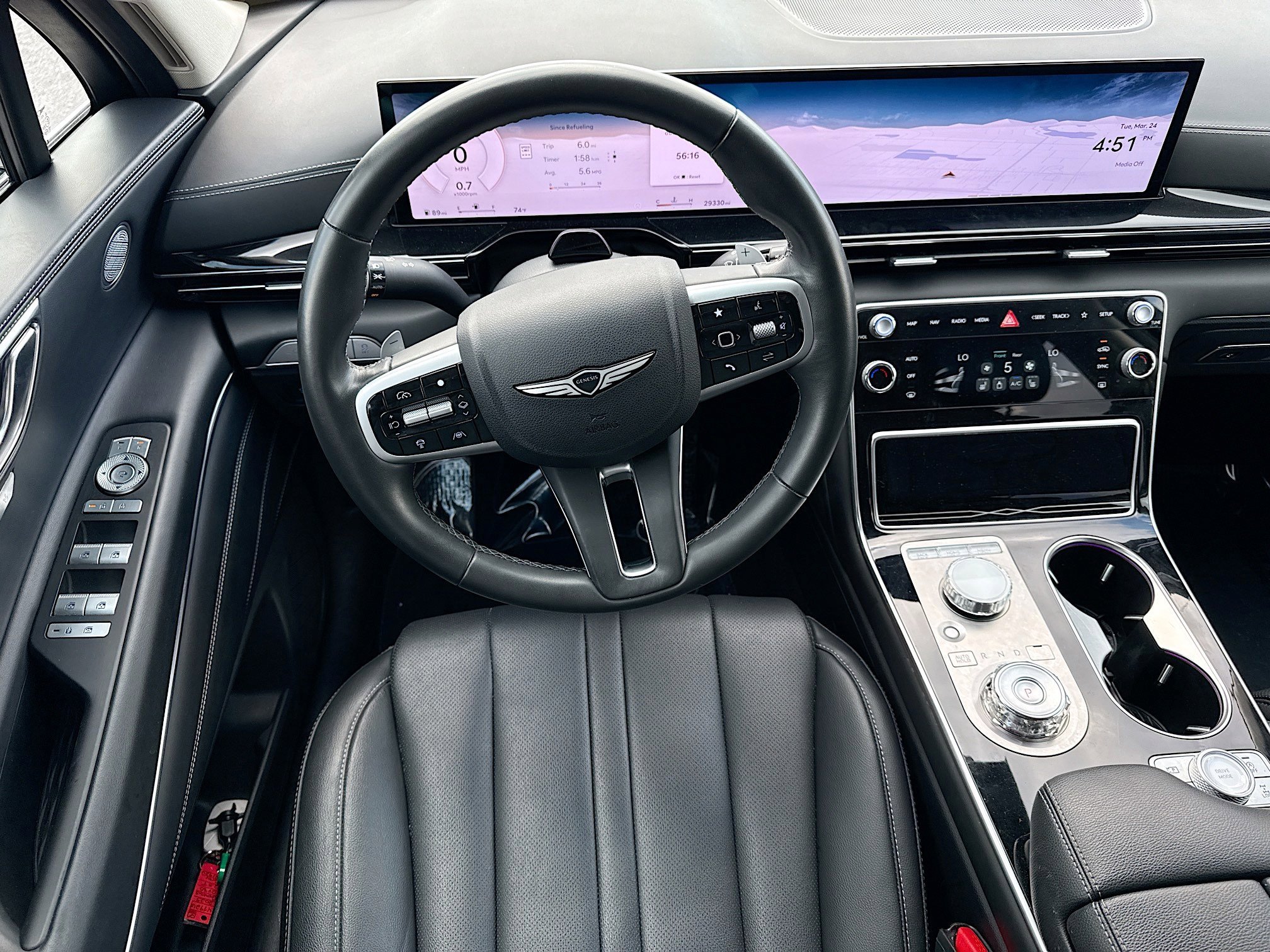 2025 GENESIS GV80 Standard - Photo 17