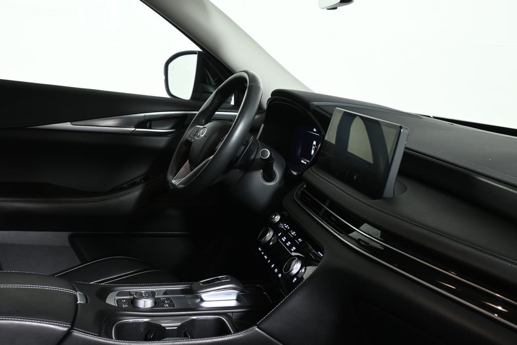Certified Used 2023 Blue INFINITI LUXE image 32