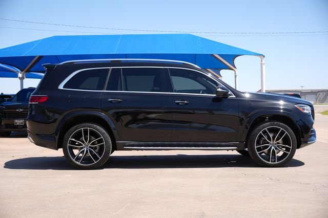 Used 2021  Mercedes-Benz GLS 580 image 2