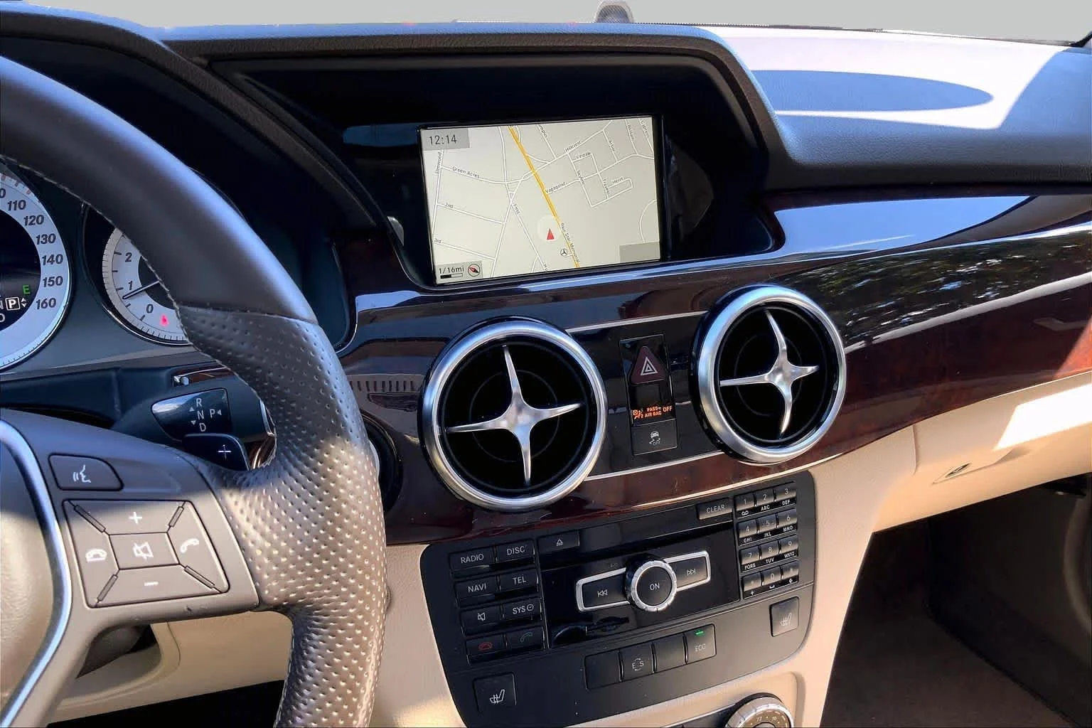 Pre-Owned 2015 Mercedes-Benz GLK 350