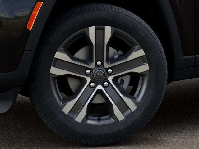New 2027 High-Gloss Black Paint Jeep Limited image 34