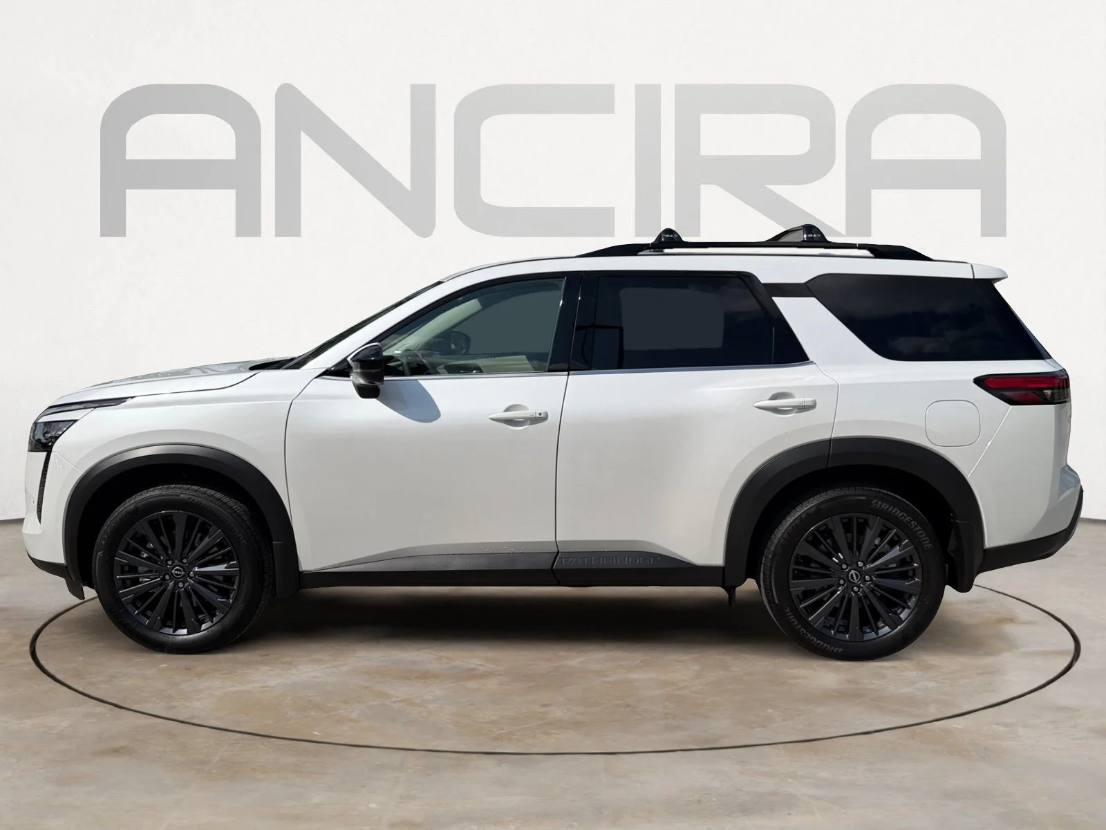 New 2026 Everest White Pearl Tricoat Nissan SL image 7