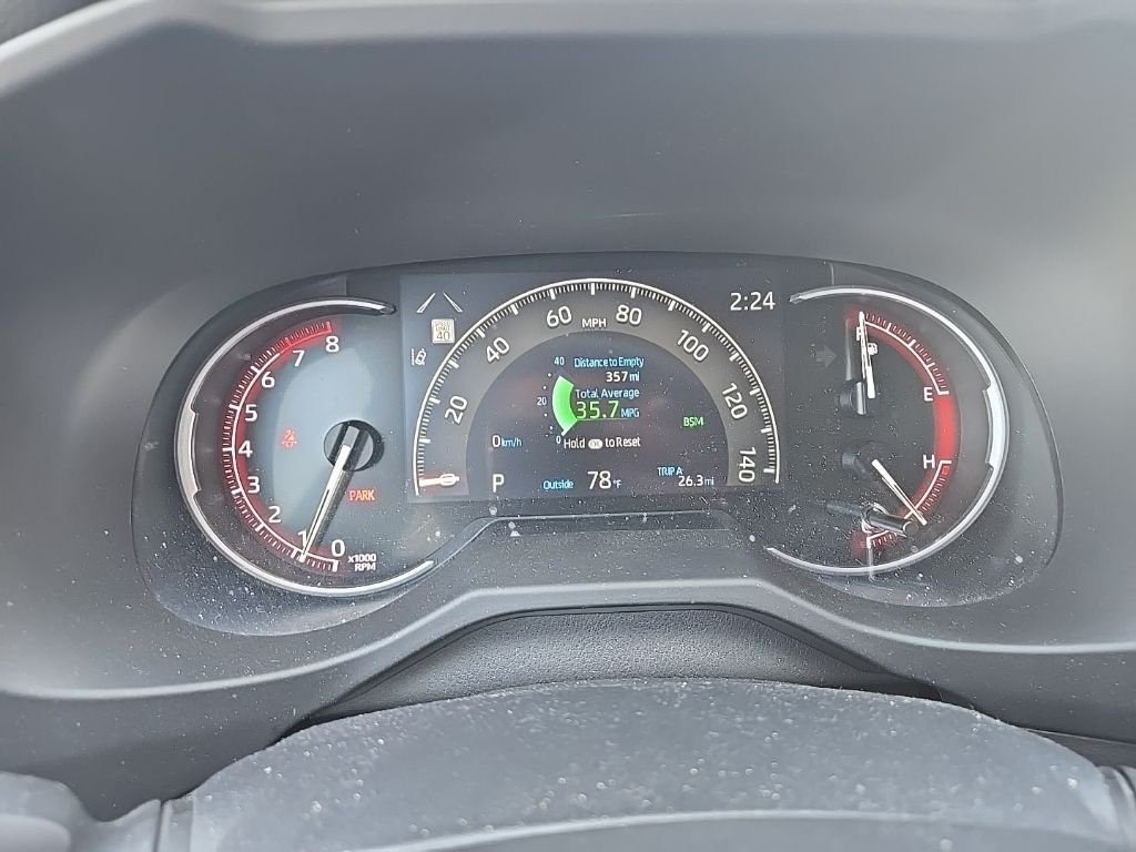 Used 2023 White Toyota LE image 7