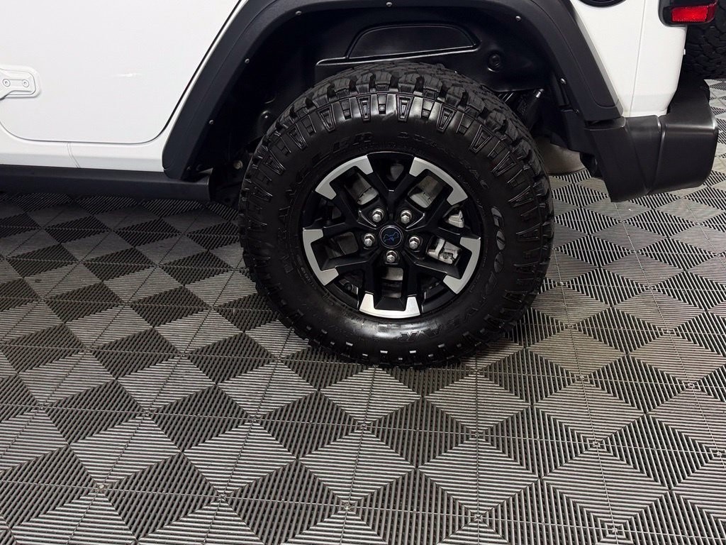 Used 2024 White Jeep Rubicon 4xe image 12