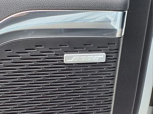 2026 GMC Acadia Elevation - Photo 17