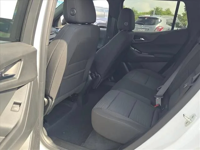 2027 Chevrolet Equinox LT - Photo 16