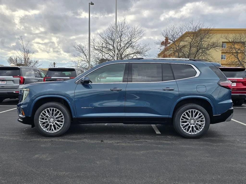 2026 GMC Acadia Denali - Photo 6